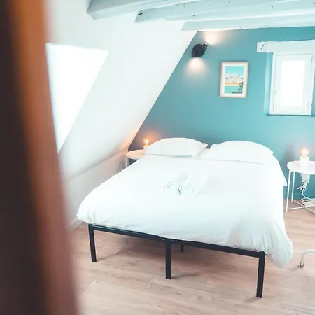 Lägenhet Le Nid Daigle - Spacieux Sous Les Toits Tours