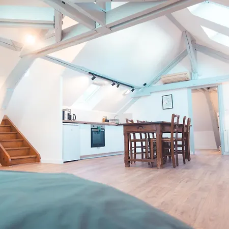 Le Nid Daigle - Spacieux Sous Les Toits *