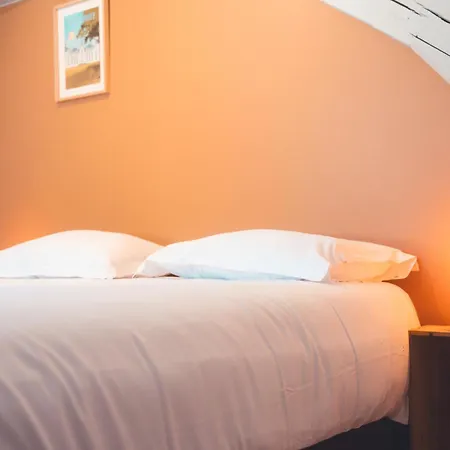 Le Nid Daigle - Spacieux Sous Les Toits Daire *