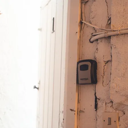 Le Nid Daigle - Spacieux Sous Les Toits Daire Tours