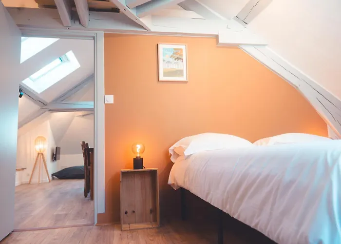 Lägenhet Le Nid Daigle - Spacieux Sous Les Toits