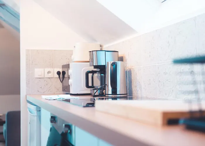 Le Nid Daigle - Spacieux Sous Les Toits 图尔