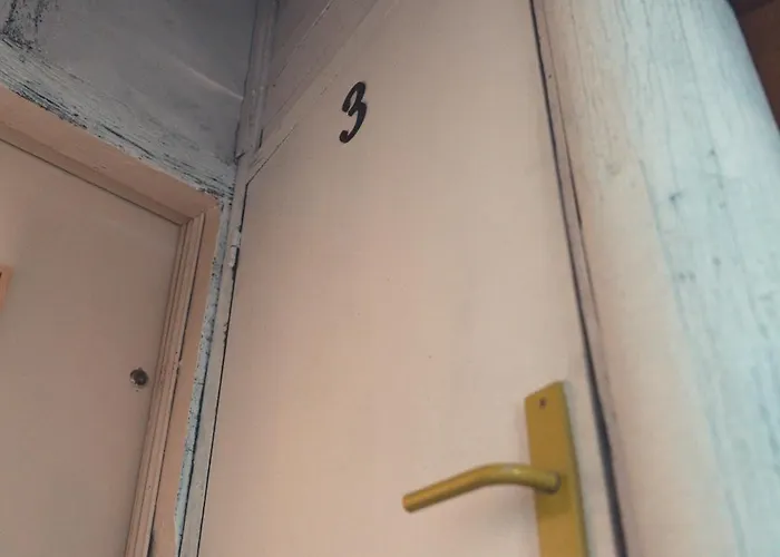 Le Nid Daigle - Spacieux Sous Les Toits Tours